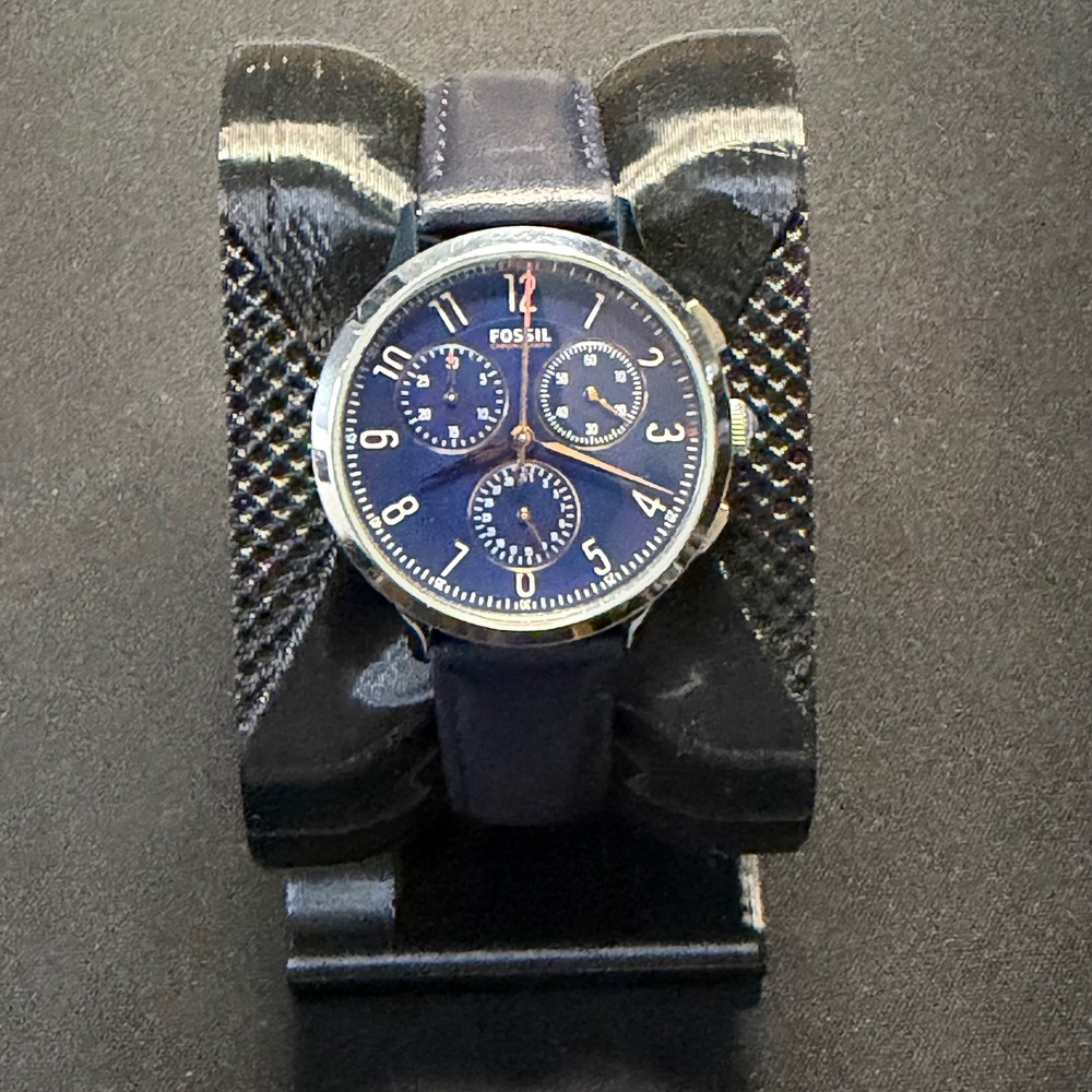 Fossil Chronograph Watch Women 33mm Blue Leather CH3072 Abbie